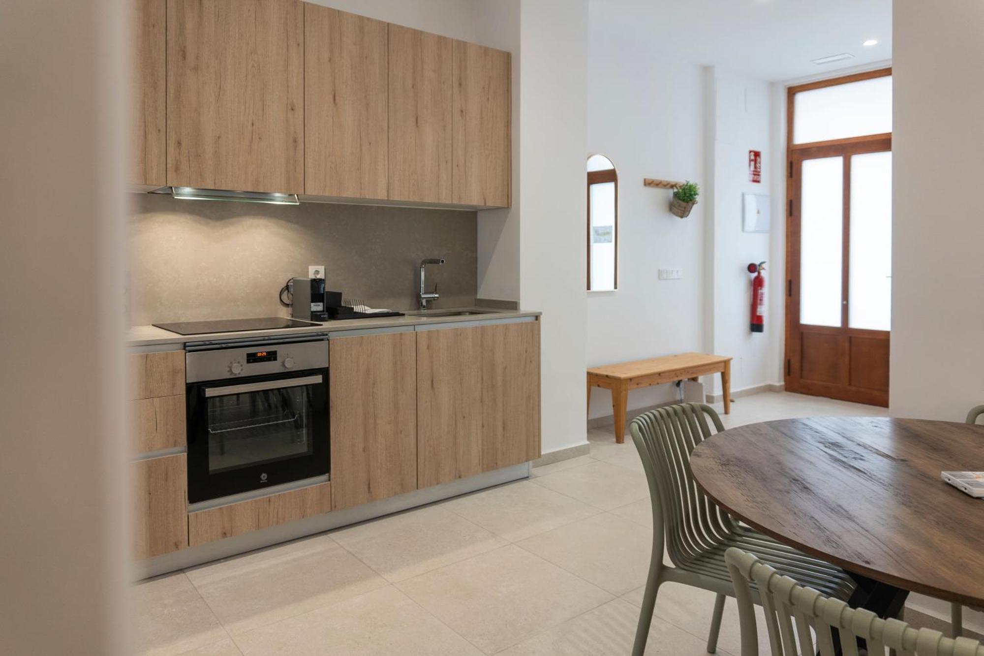 Vlc Host - Alfaro Apartment *
